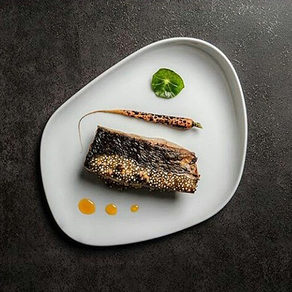 Yayoi Plate 23x20cm - White