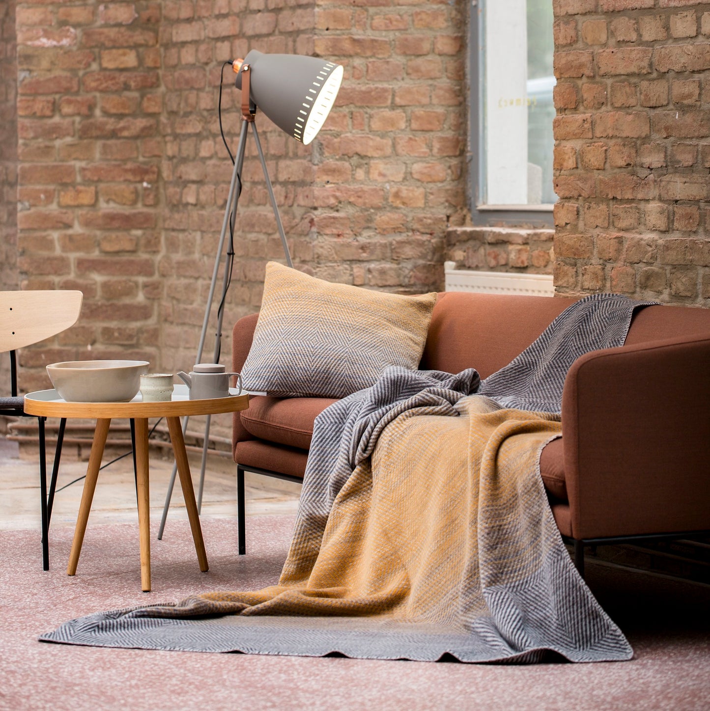 Savona Throw - Gold/Grey (200x150cm)